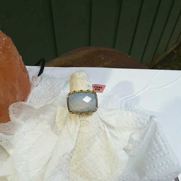 Ladies Blue Square Opaline Filagree Ring sz 8 - Picture 2 of 4